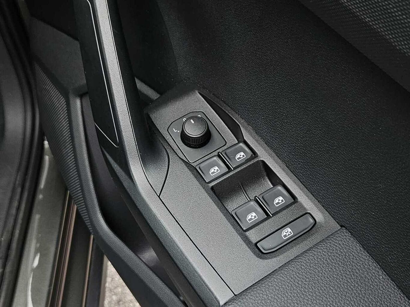 SEAT Arona 1.0 TSI 110 SE Technology 5dr DSG