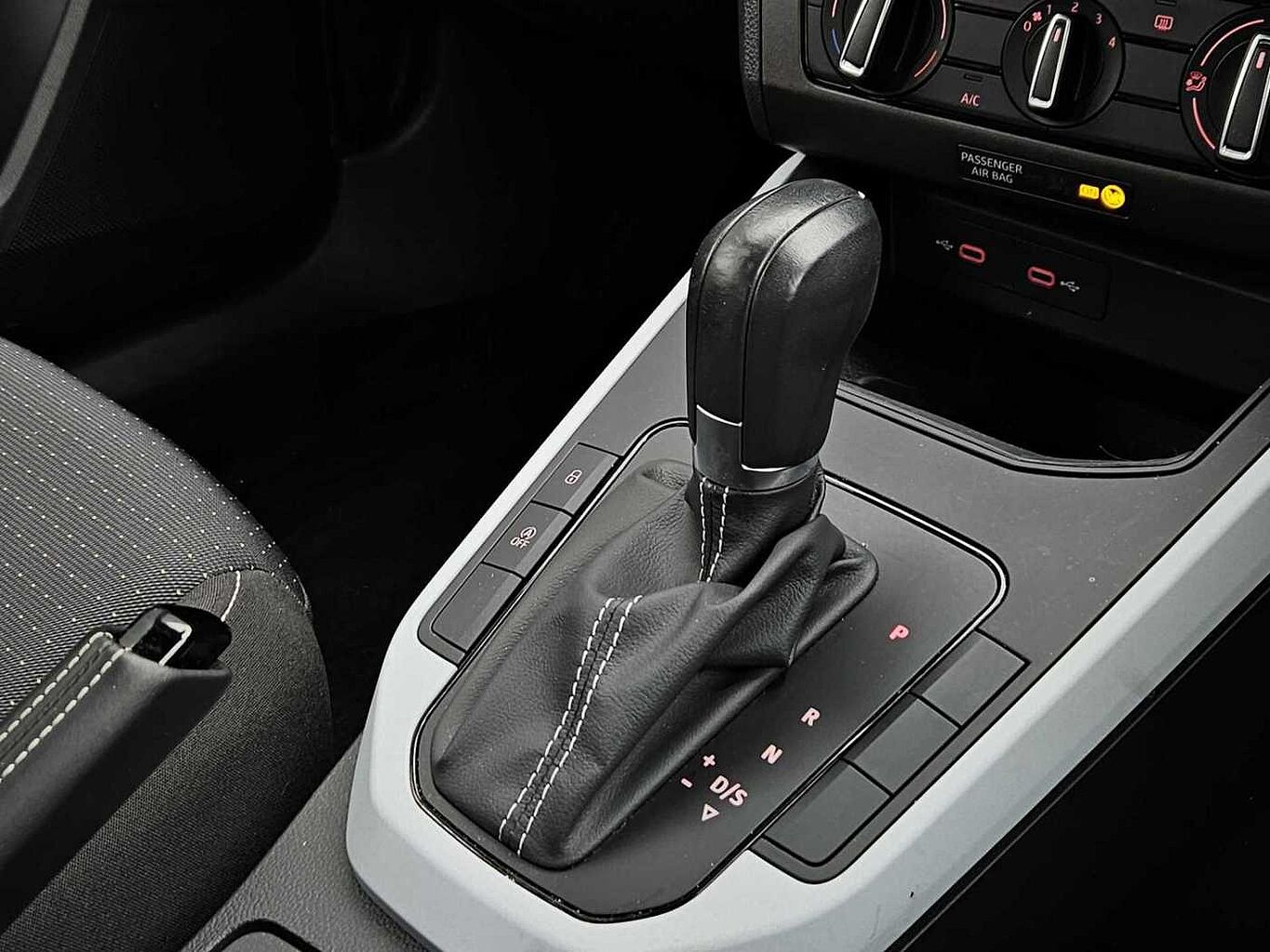 SEAT Arona 1.0 TSI 110 SE Technology 5dr DSG