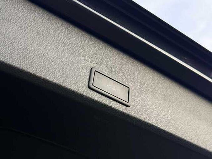 SEAT Ateca 1.5 TSI EVO FR Black Edition 5dr DSG